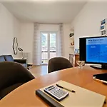 Apartament White House & Views *
