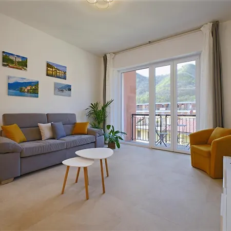 Appartement White House & Views Côme